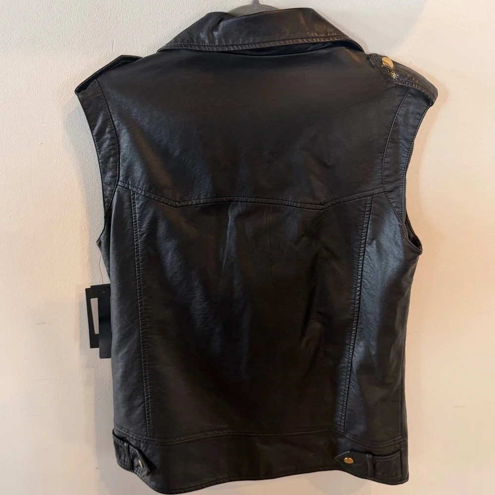 NWT Black Rivet Faux Leather Moto Vest 
Size Medium 
Gold Hardware - Picture 2 of 8